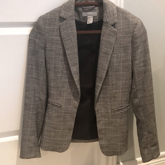 Plaid tailored H & M blazer. Size 2. - Picture 1 of 6